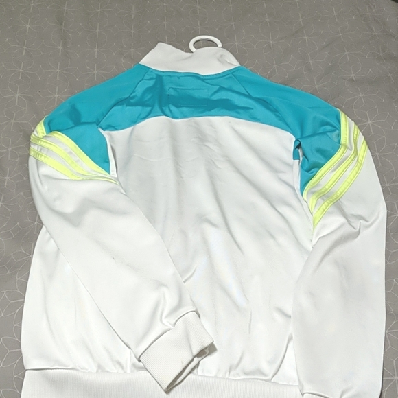 Adidas sweater - Picture 3 of 3